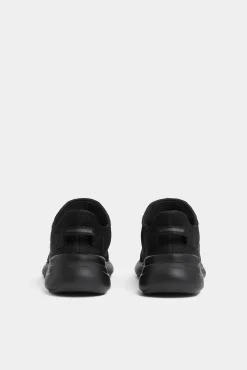 Fly Sneakers